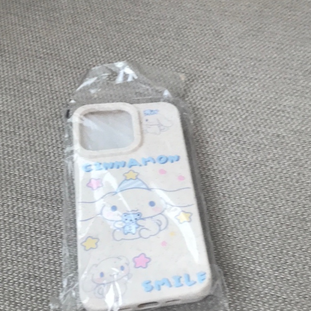 Cinnamon smile iPhone 12 case